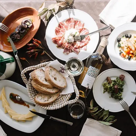 Donna Teresa Bed & Breakfast Mottola