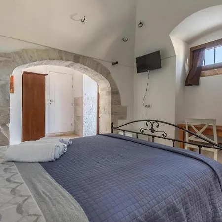 Donna Teresa Mottola