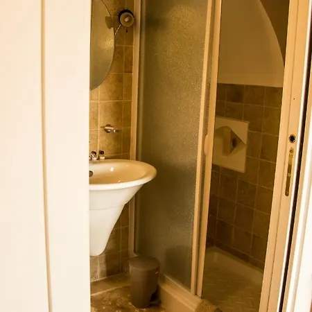 Donna Teresa Bed & Breakfast 3*