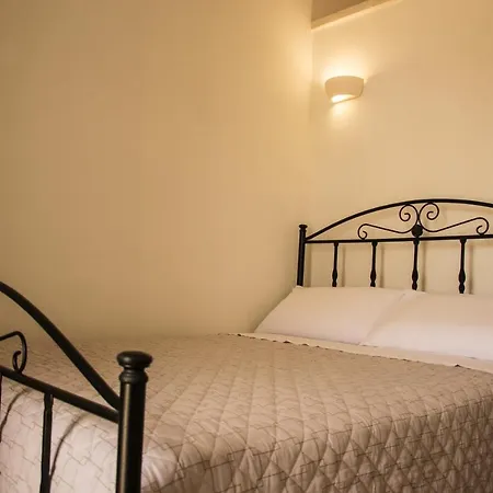 Donna Teresa Bed & Breakfast